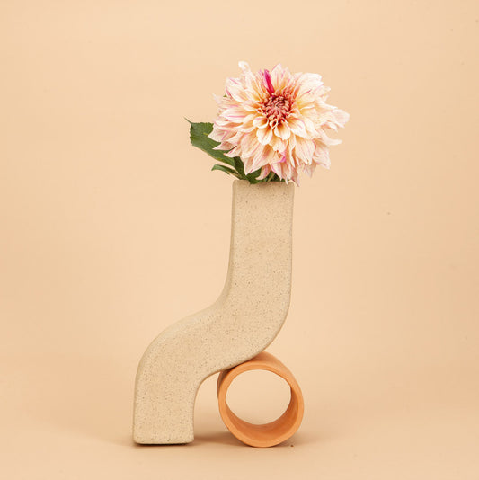 Café au Lait Twist Dahlia